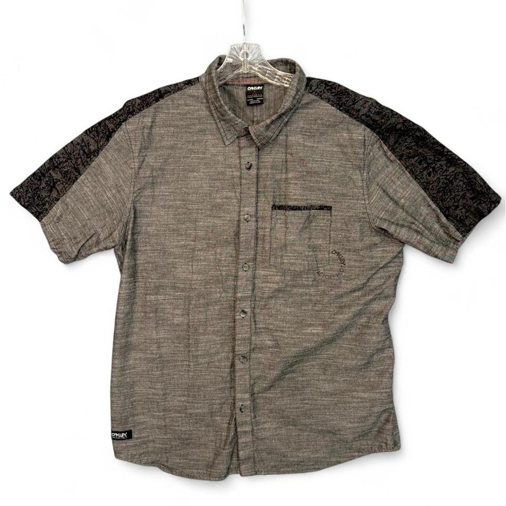 Oakley Factory Pilot Short Sleeve Button Up Shirt Mens XL Grey Black Yoke Print